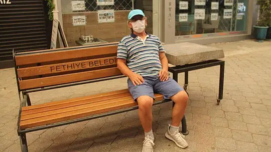 Fethiye'de Yaşlılar İkinci Kez Sokağa Çıktı