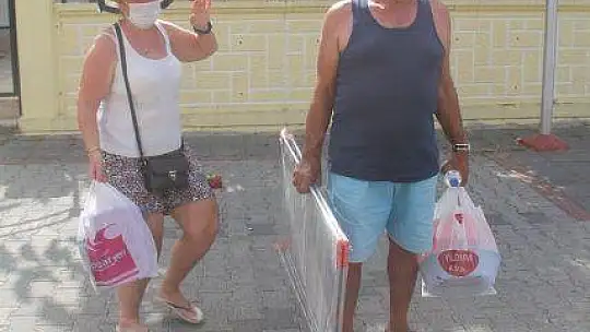 Fethiye'de Yaşlılar İkinci Kez Sokağa Çıktı