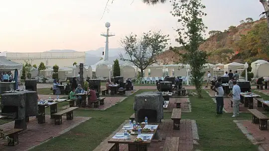 Tanışma ve kaynaşma toplantısına yoğun katılım