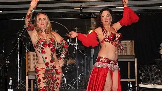 FETHİYE'DE YILBAŞI RENKLİ GEÇTİ