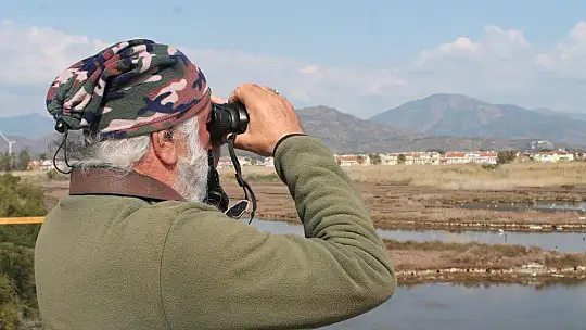 EMRE, 'KUŞ CENNETİNİ YAPAY OLARAK YAPAMAZSINIZ, ANCAK KUŞ ORAYA GELİRSE KUŞ CENNETİ OLUR' 
