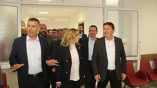 Gökcan, polikliniklerde incelemelerde bulundu