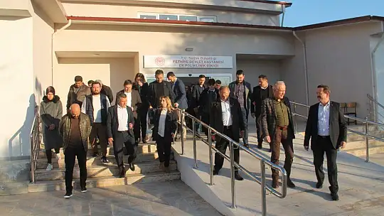 Gökcan, polikliniklerde incelemelerde bulundu