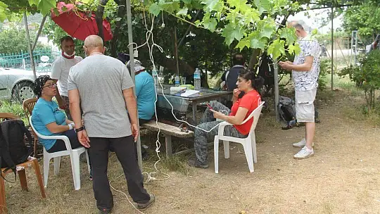 Dağcılar kayıp dağcı için seferber oldu