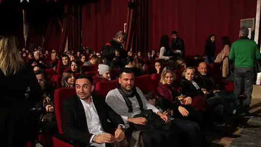 Plastik Aşklar beğeniyle izlendi 