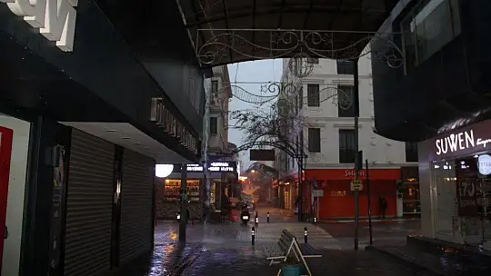 Metrekareye 22 kilogram yağış düştü