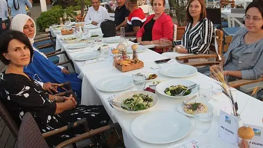 Kaymakam Şahiner'e Veda Yemeği 