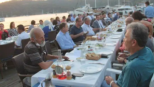 Kaymakam Şahiner'e Veda Yemeği 