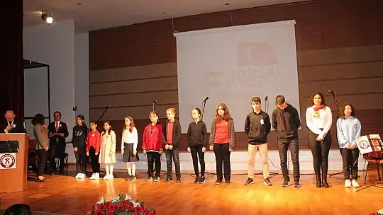 FETHİYE, İSTİKLAL MARŞI'NIN KABULÜNÜ KUTLADI  