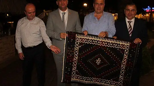 Kaymakam Şahiner'e Veda Yemeği 