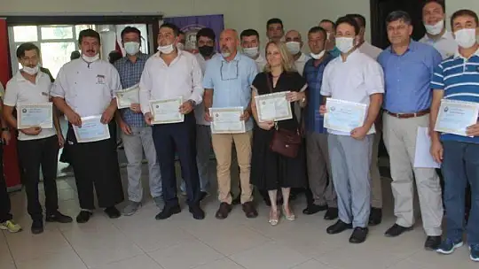 Şahiner'den Başarılı Personellere Teşekkür Belgesi 