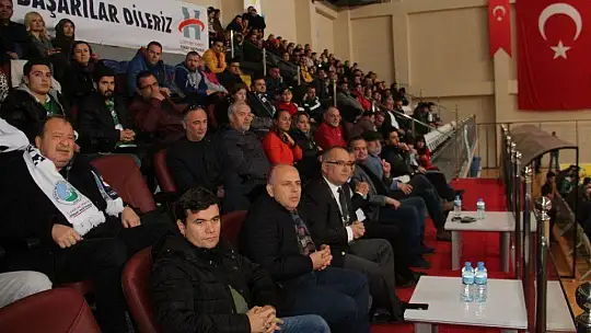 Lokman Hekim Fethiye Belediyespor zirveyi bırakmıyor 88-77