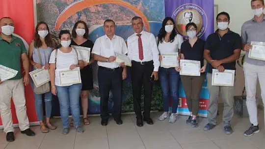 Şahiner'den Başarılı Personellere Teşekkür Belgesi 