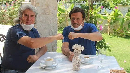 PANDEMİ SÜRECİNDE 10 BESTE YAPTI 