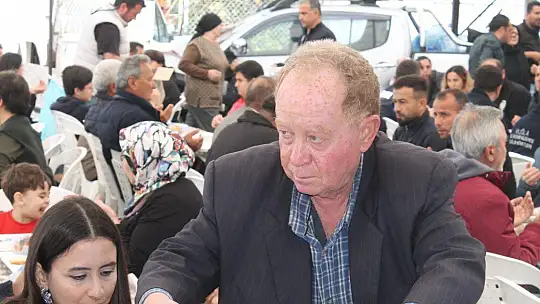 KARADENİZLİ AİLESİNDEN 52 YEMEĞİ HAYRI