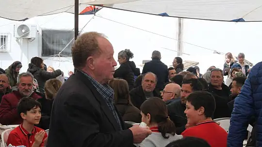 KARADENİZLİ AİLESİNDEN 52 YEMEĞİ HAYRI