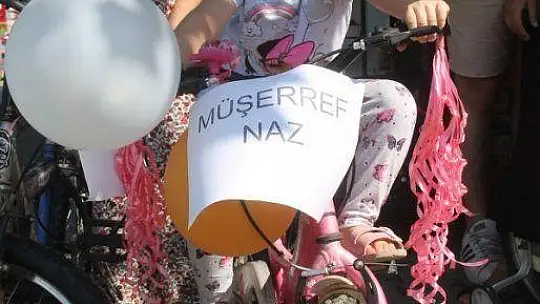 BAYRAM ÖNCESİ ÇOCUKLARIN BİSİKLET SEVİNCİ 