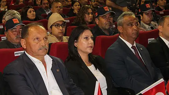 ÖZER OLGUN'DA ANLAMLI TİYATRO