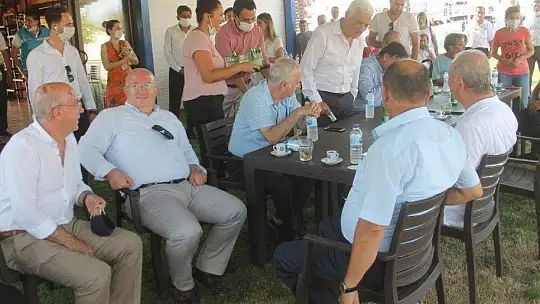 Down Kafe'de incelemelerde bulundular