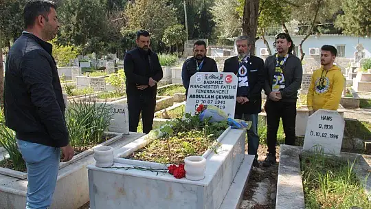 Abdullah Çevrim, mezarı başında anıldı