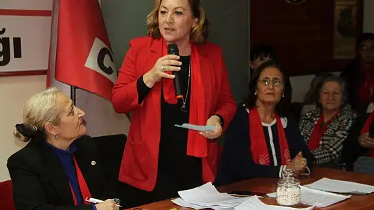 CHP Fethiye Kadın Kolları Başkanı Gülümser Oymak oldu 