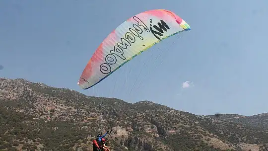 BAYRAMDA BABADAĞ'DAN ATLAYAN ATLAYANA