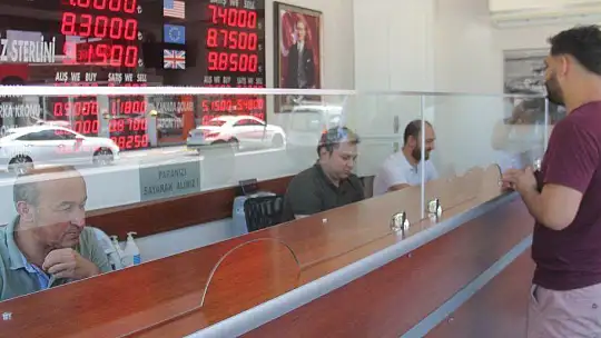 ALTIN REKOR ÜSTÜNE REKOR KIRIYOR