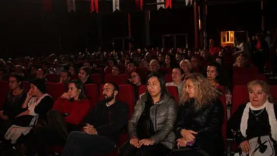 Hayvanat Bahçesi Masalı ilgiyle izlendi 