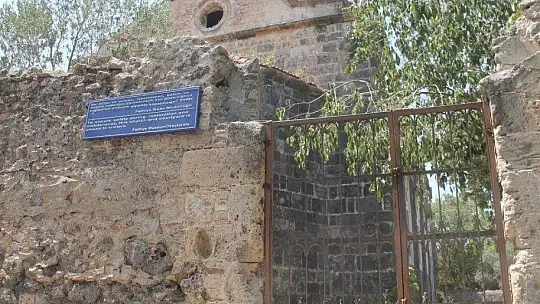 Kayaköy kiliselerinin açılması isteniyor