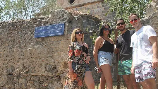 Kayaköy kiliselerinin açılması isteniyor