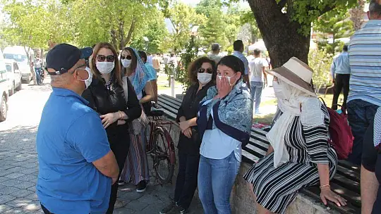 Son yolculuğuna dualarla uğurlandı