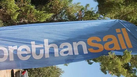 YELKENLİYLE TATİLE DOYAMADILAR