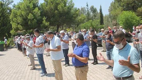 AK PARTİLİ KOCAKÖSE AĞABEYİNİ KAYBETTİ