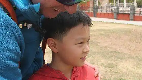 YAMAÇ PARAŞÜTÜNDE İLK MÜŞTERİLER ÇİNLİ