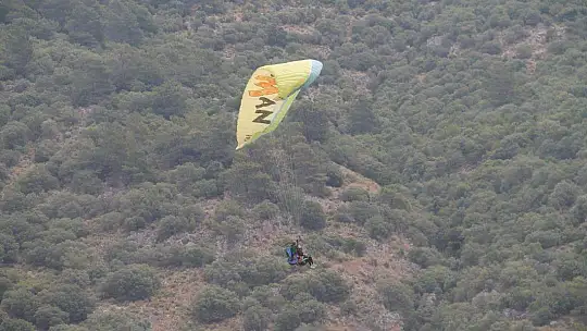 YAMAÇ PARAŞÜTÜNDE İLK MÜŞTERİLER ÇİNLİ