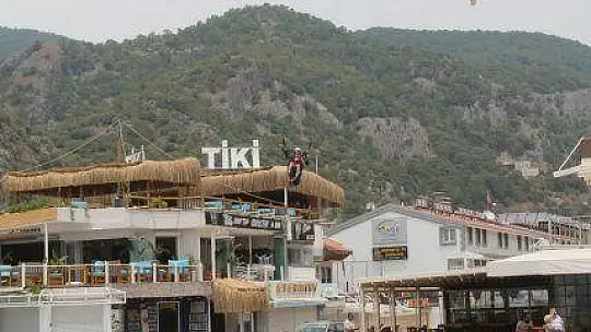 YAMAÇ PARAŞÜTÜNDE İLK MÜŞTERİLER ÇİNLİ