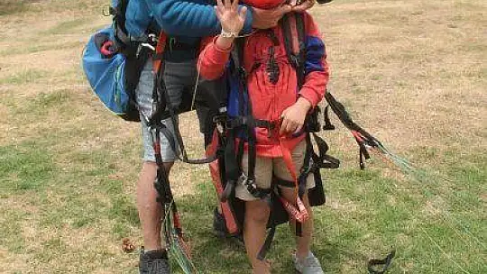 YAMAÇ PARAŞÜTÜNDE İLK MÜŞTERİLER ÇİNLİ