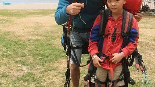 YAMAÇ PARAŞÜTÜNDE İLK MÜŞTERİLER ÇİNLİ