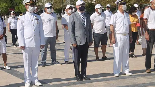 Fethiye'de çelenk sunma töreni yapıldı
