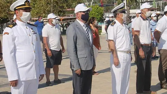 Fethiye'de çelenk sunma töreni yapıldı