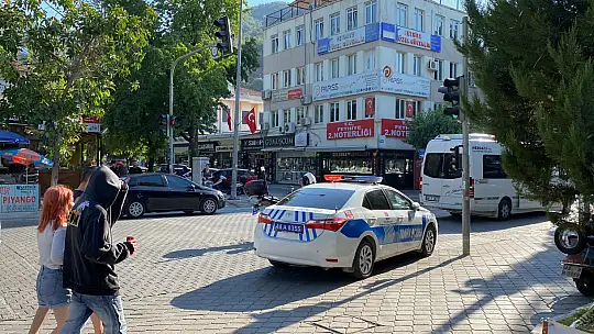 FETHİYE'DE TRAFİK ÇALIŞMALARI YOĞUNLAŞTI