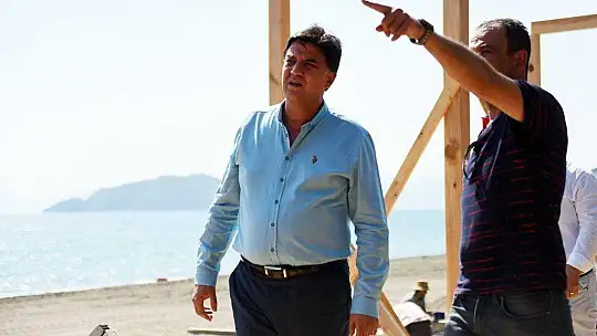 Karaot Halk Plajı'nda yoğun mesai