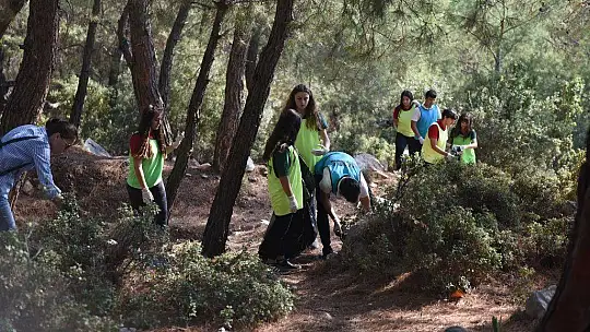 Kayıkseki Mesire Alanı temizlendi