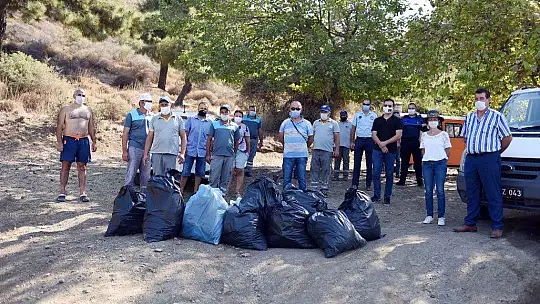 Karataş Mevkii'nde temizlik yapıldı