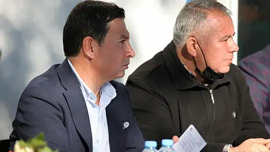 Kaymakam Bayar ve Başkan Aras Pınarlıbelen Halkıyla Bir Araya Geldi