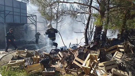 Kaynak yaparken ormanı yaktılar