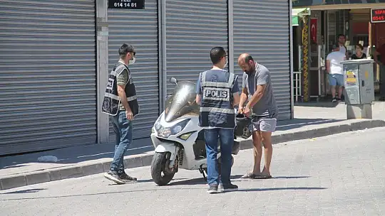 Sokağa Çıkma Kısıtlamasında İlk Gün