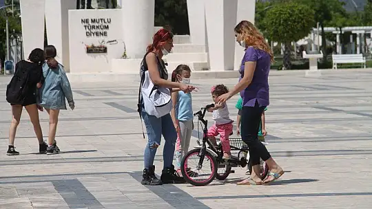 Gençler de normalleşmeyi istiyor