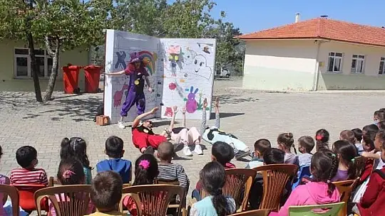 Köyceğiz'de İstanbullu öğrenciler şenlik düzenledi