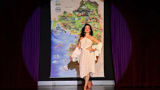 LİKYA İLMEKLERİ DEFİLESİ GÖZ KAMAŞTIRDI